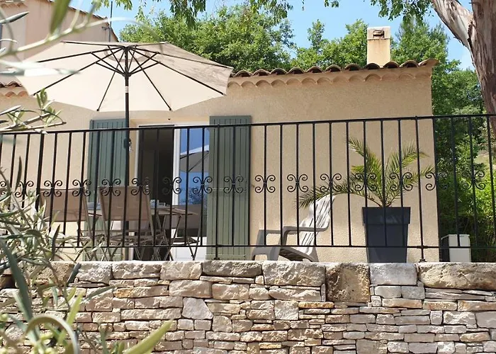 Une Maison En Provence